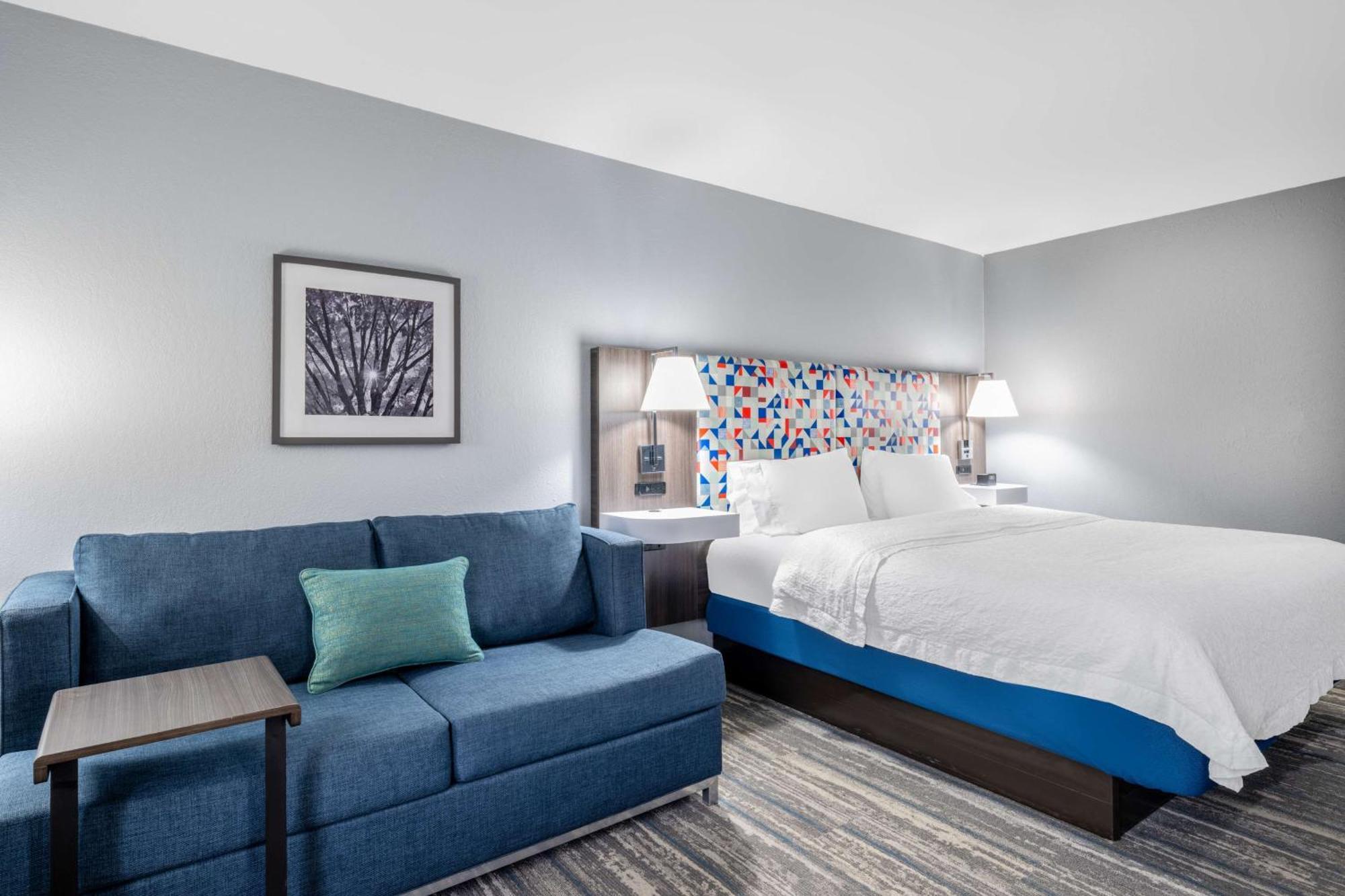 Hampton Inn Сэнфорд Экстерьер фото